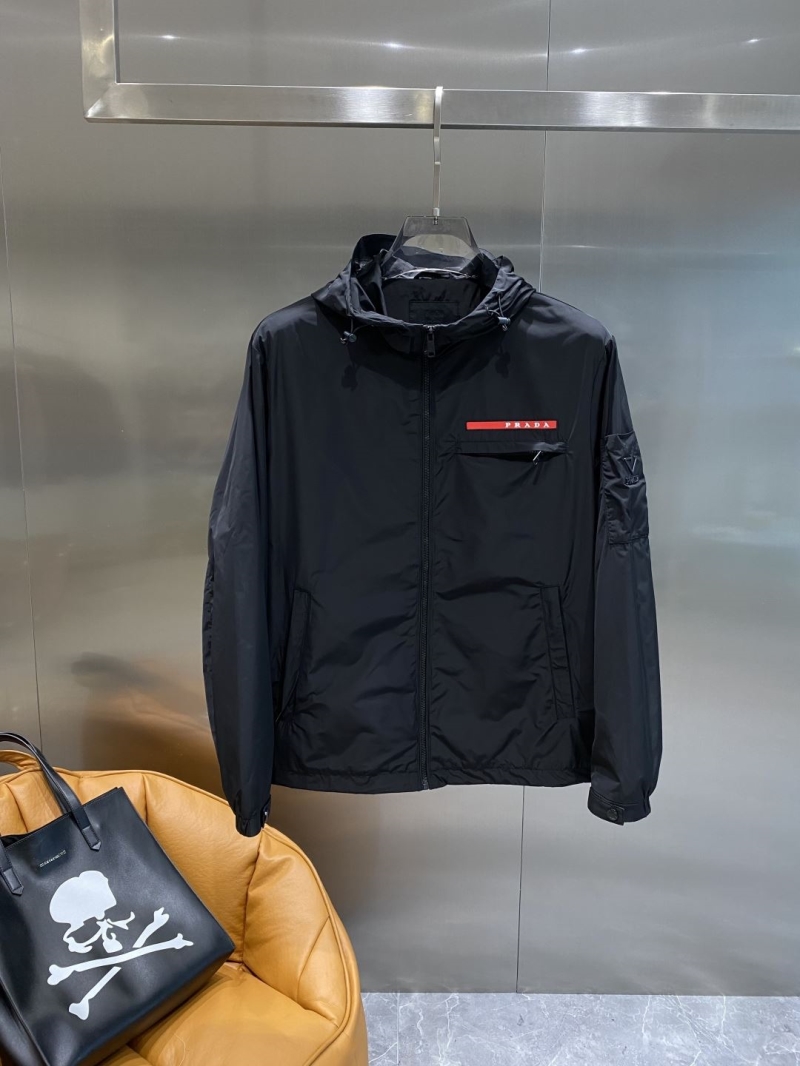 Pra*a outwear